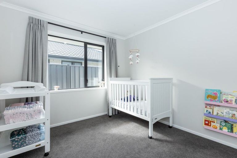 Photo of property in 15 Hikawera Drive, Frimley, Hastings, 4120