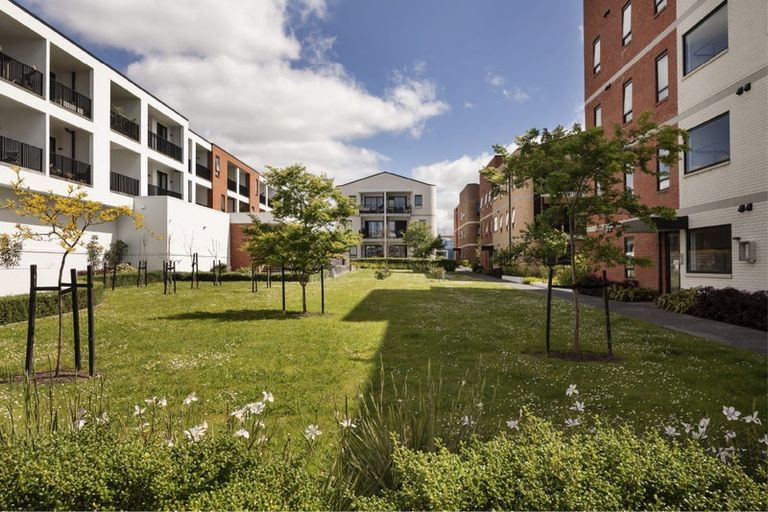 Photo of property in 210/81 Mapou Road, Hobsonville, Auckland, 0616