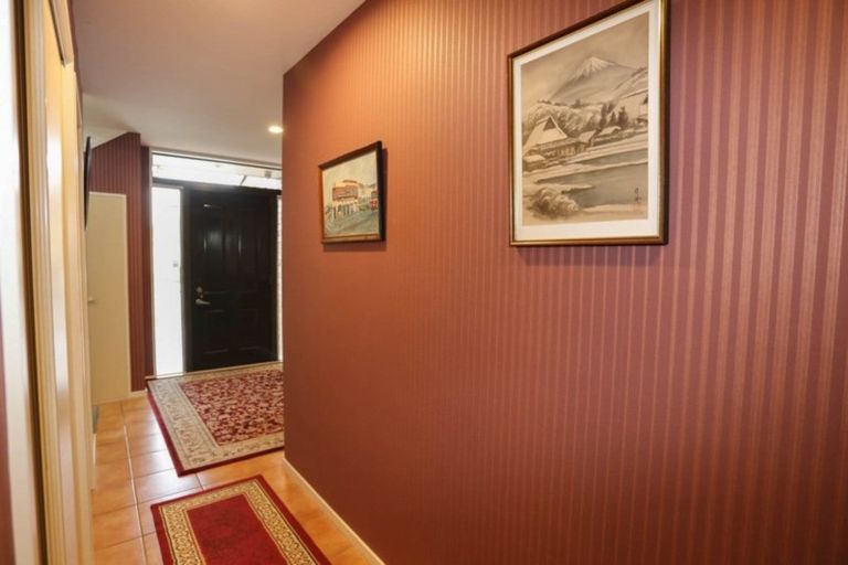 Photo of property in 4 Skyedale Drive, Harewood, Christchurch, 8051