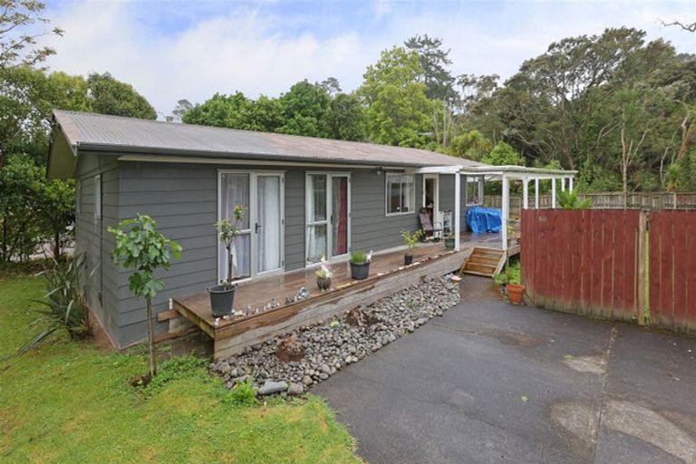 Photo of property in 54a Woodside Road, Massey, Auckland, 0614