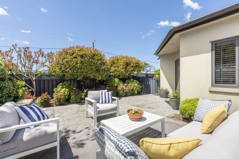 Photo of property in 2a Windsor Terrace, Taradale, Napier, 4112