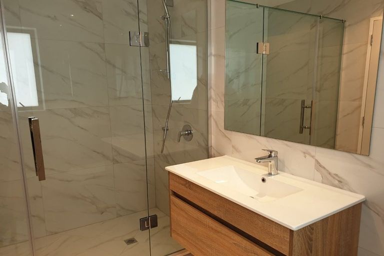 Photo of property in 5 Kea Road, Silverdale, 0932