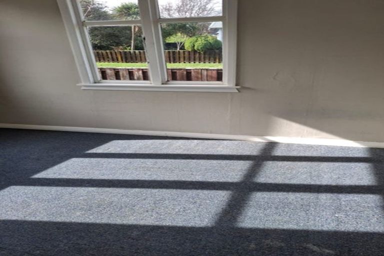 Photo of property in 3/96 Wakefield Street, Alicetown, Lower Hutt, 5010