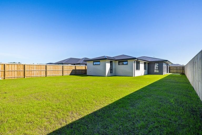 Photo of property in 43 Greig Crescent, Amberley, 7410