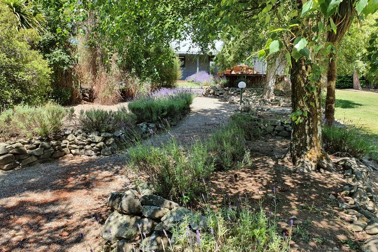 Photo of property in Fairlie Tekapo Road, Burkes Pass, Fairlie, 7987