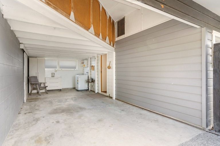 Photo of property in 534 Devonport Road, Tauranga South, Tauranga, 3112