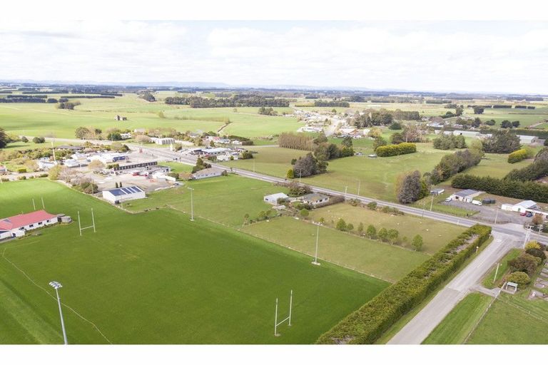 Photo of property in 1335 Woodlands Invercargill Highway, Woodlands, Invercargill, 9871