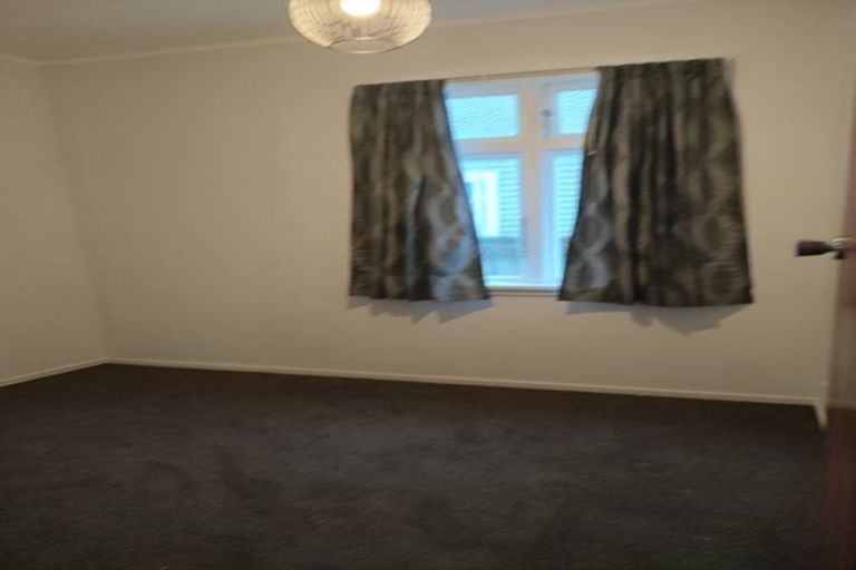 Photo of property in 145 Rongotai Road, Kilbirnie, Wellington, 6022