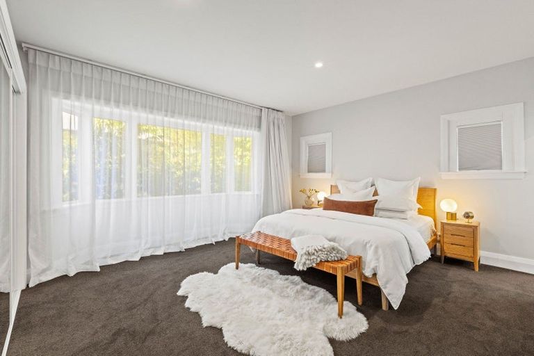 Photo of property in 3 Strowan Road, Strowan, Christchurch, 8052