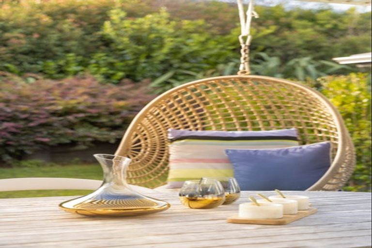 Photo of property in 24 Laly Haddon Place, Matakana, 0985