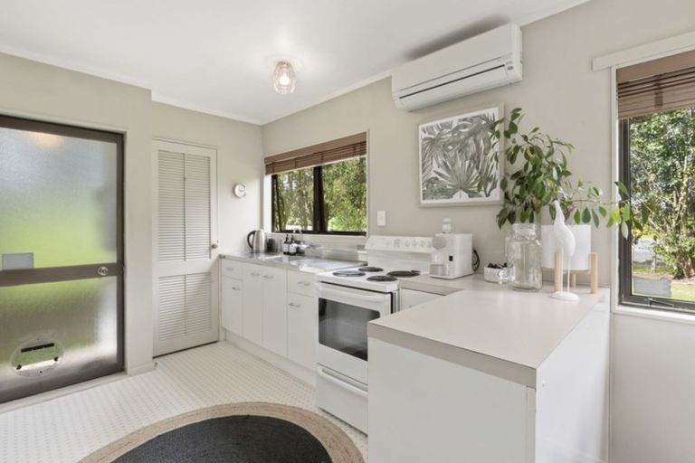 Photo of property in 842 Kahikatea Flat Road, Waitoki, Kaukapakapa, 0871