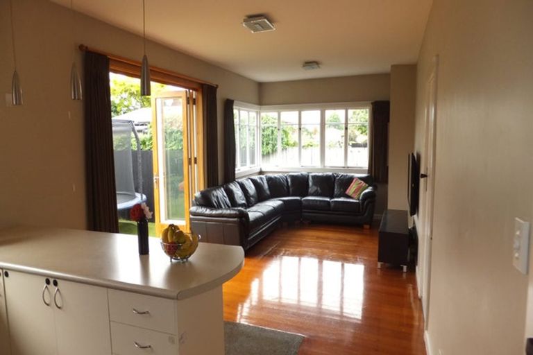 Photo of property in 41 Grants Road, Papanui, Christchurch, 8053