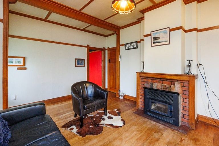 Photo of property in 42 Harris Street, Marton, 4710