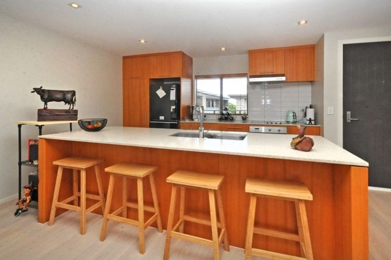 Photo of property in 306/252 Centreway Road, Orewa, 0931