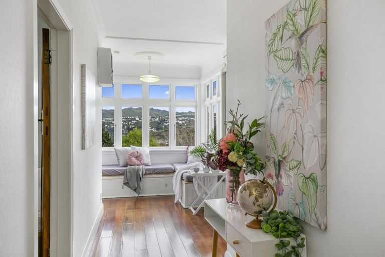 Photo of property in 24 Antico Street, Melrose, Wellington, 6023