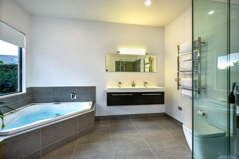 Photo of property in 66 Milns Road, Halswell, Christchurch, 8025