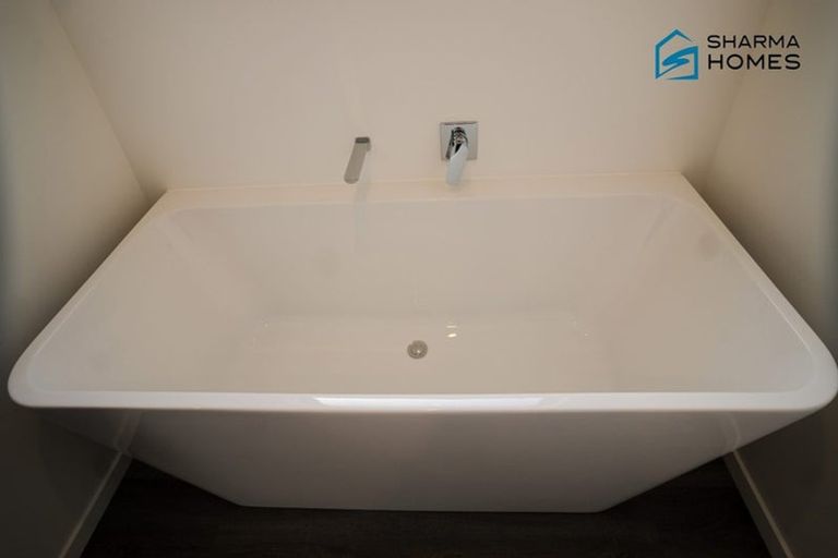 Photo of property in 76 Creekside Drive, Halswell, 8025