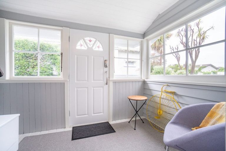 Photo of property in 36 Miro Street, Takaro, Palmerston North, 4410