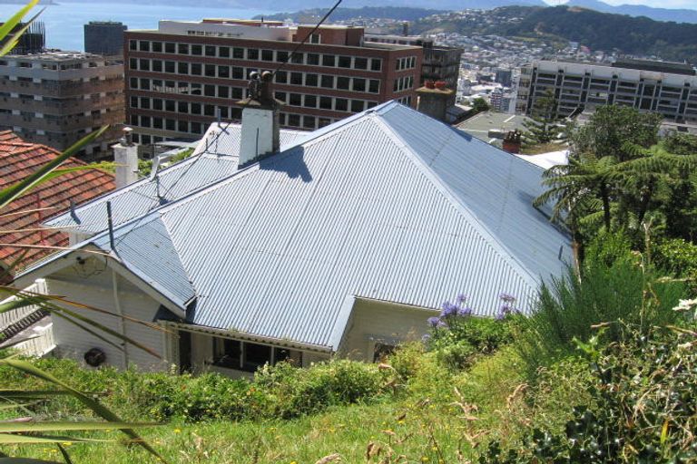 Photo of property in 21 Central Terrace, Kelburn, Wellington, 6012