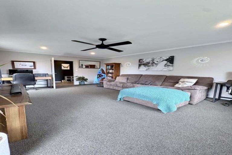 Photo of property in 344 One Tree Point Road, One Tree Point, 0118