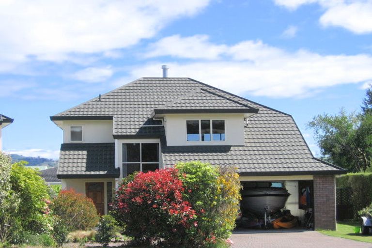 Photo of property in 4 Pipi Street, Two Mile Bay, Taupo, 3330