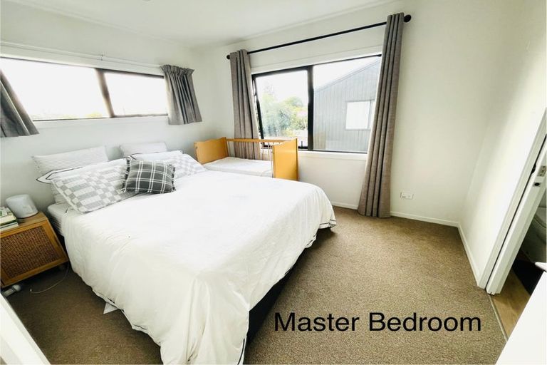 Photo of property in 6/4 Harry Ward Place, Henderson, Auckland, 0610