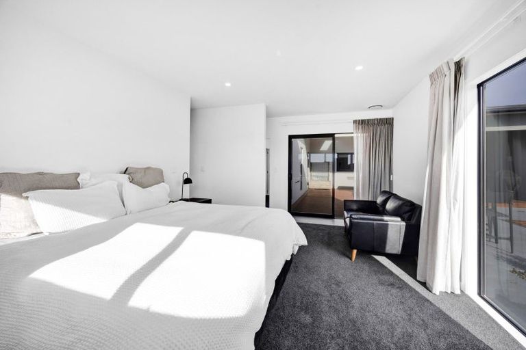 Photo of property in 66d Flint Road, Stratford, 4332