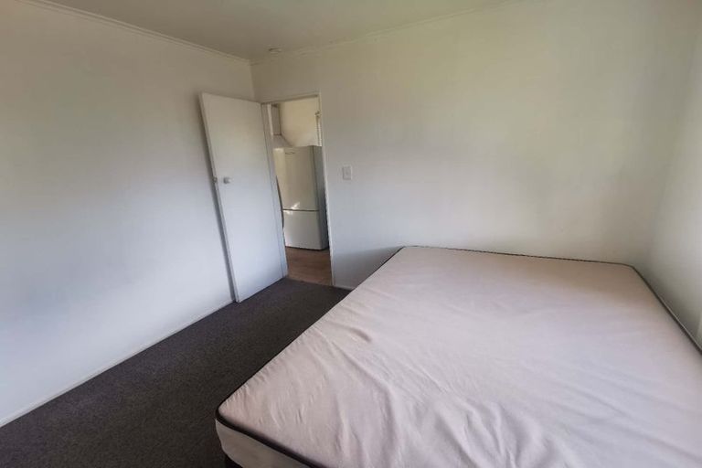 Photo of property in 42 Kamahi Street, Stokes Valley, Lower Hutt, 5019