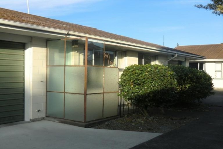 Photo of property in 1/15 Brake Street, Upper Riccarton, Christchurch, 8041