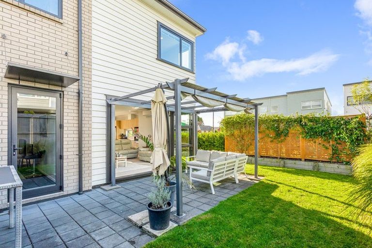 Photo of property in 6 Pamu Road, Whenuapai, Auckland, 0618