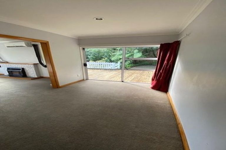 Photo of property in 19 Mahoe Street, Tawa, Wellington, 5028