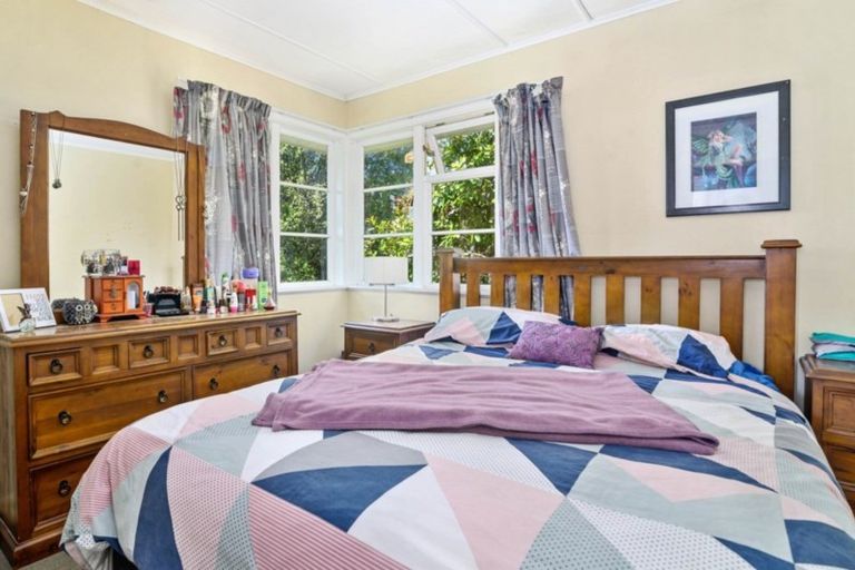 Photo of property in 2 Glenfield Road, Owhata, Rotorua, 3010