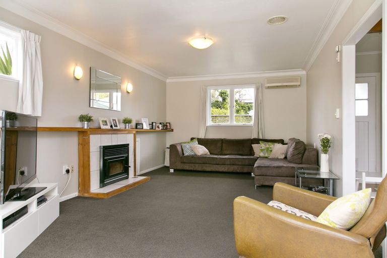 Photo of property in 1/199 Tauhara Road, Tauhara, Taupo, 3330