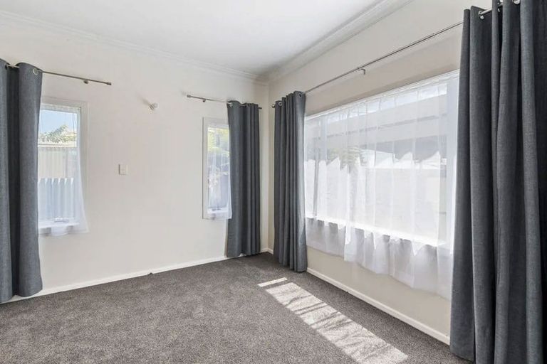 Photo of property in 11 Keepa Street, Levin, 5510