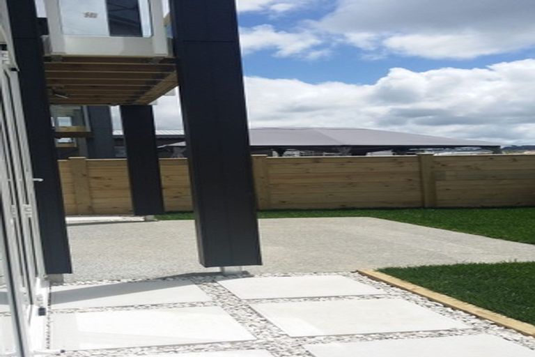 Photo of property in 3 Lockheed Street, Hobsonville, Auckland, 0618