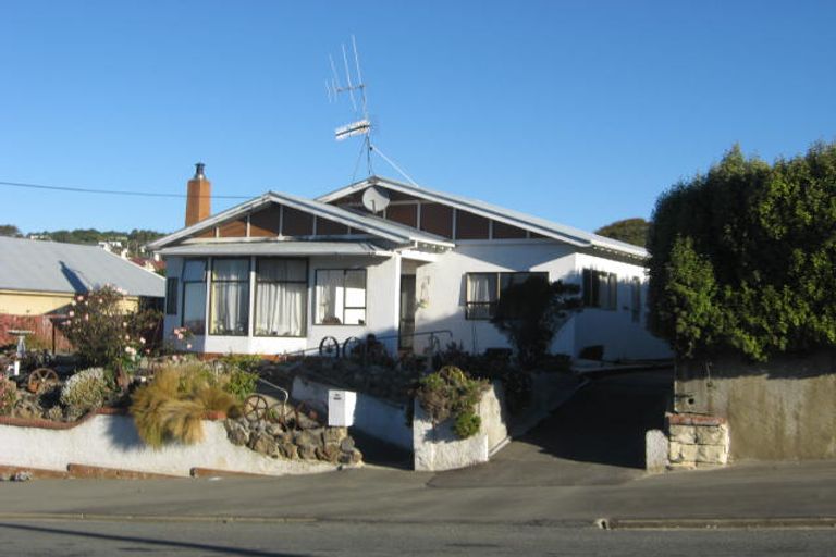 Photo of property in 51 Test Street, South Hill, Oamaru, 9400