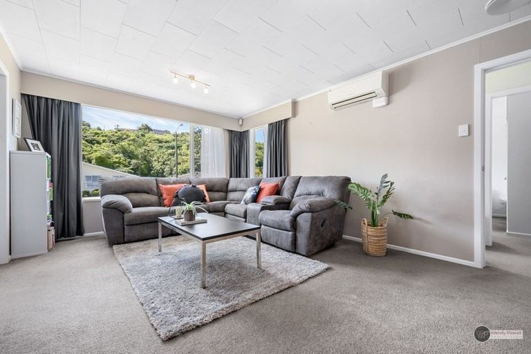Photo of property in 193 Major Drive, Kelson, Lower Hutt, 5010