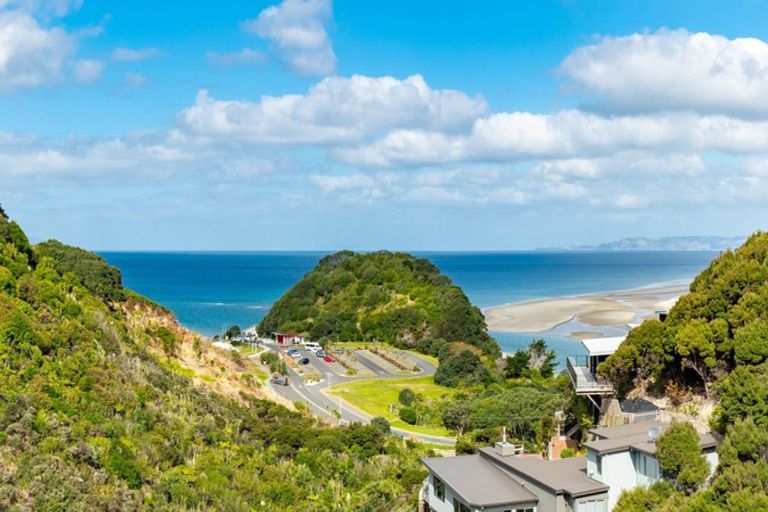 Photo of property in 31 Surf Road, Mangawhai Heads, Mangawhai, 0505