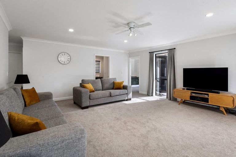 Photo of property in 16 Crawford Drive, Thames, 3500