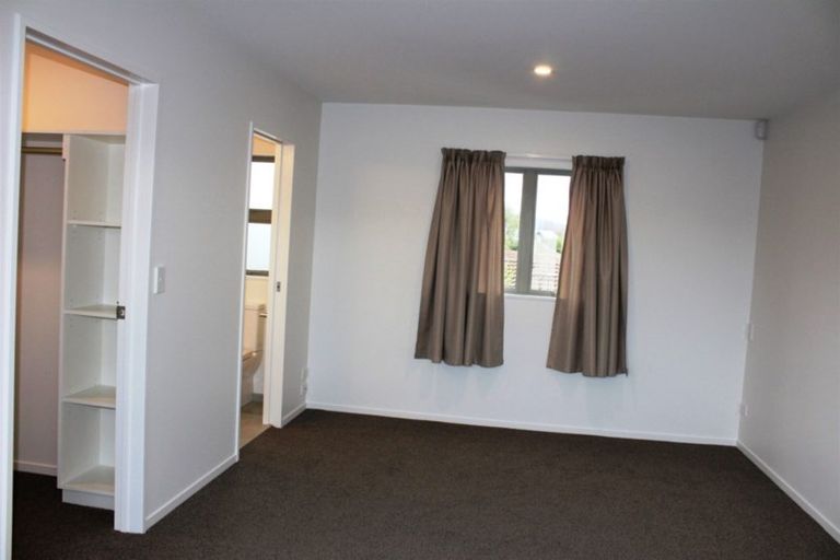 Photo of property in 18d Mona Vale Avenue, Riccarton, Christchurch, 8011