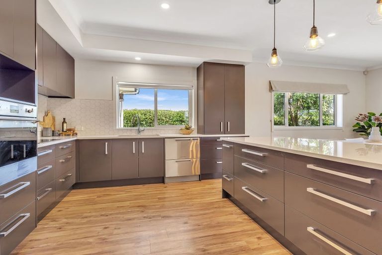 Photo of property in 2 Drovers Way, Frimley, Hastings, 4120