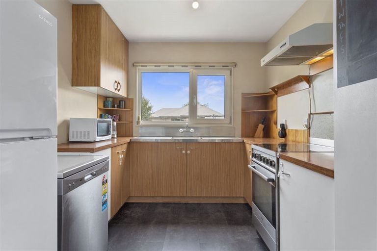 Photo of property in 12 East Belt, Rangiora, 7400