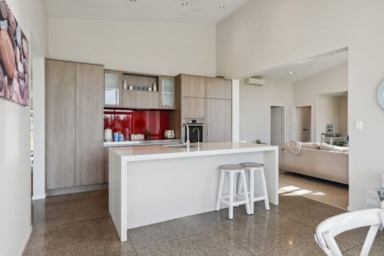 Photo of property in 1375 Carrington Road, Hurworth, New Plymouth, 4371