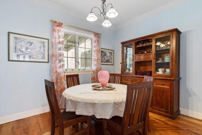 Photo of property in 1 Fow Street, Hamilton Central, Hamilton, 3204