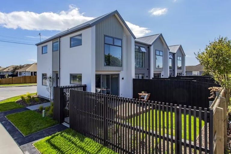 Photo of property in 5/33 Hercules Street, Shirley, Christchurch, 8013