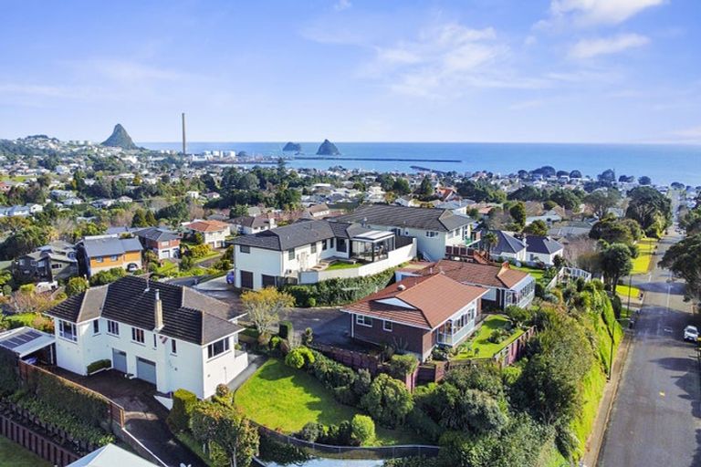 Photo of property in 1d Rossiter Crescent, Lynmouth, New Plymouth, 4310