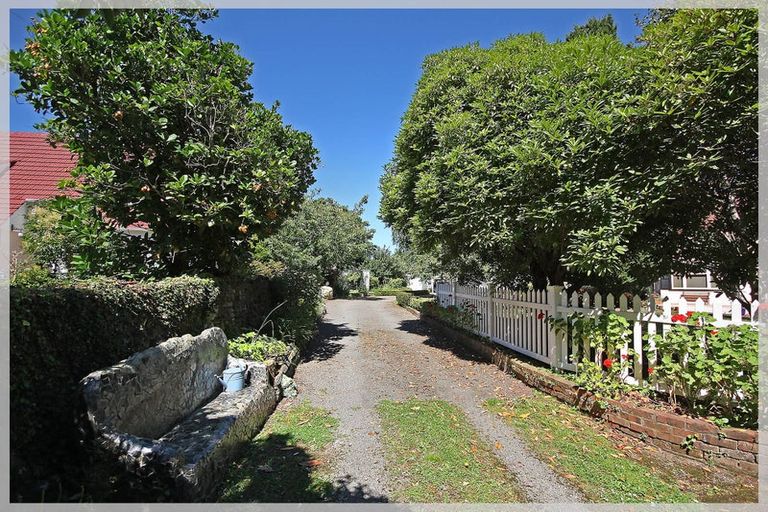 Photo of property in 69b Mako Mako Road, Levin, 5510