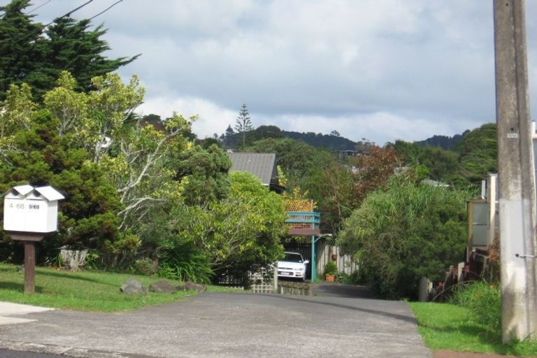 Photo of property in 3/68 West Coast Road, Glen Eden, Auckland, 0602