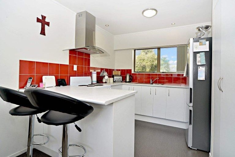 Photo of property in 21b Sunnypark Avenue, Rosehill, Papakura, 2113
