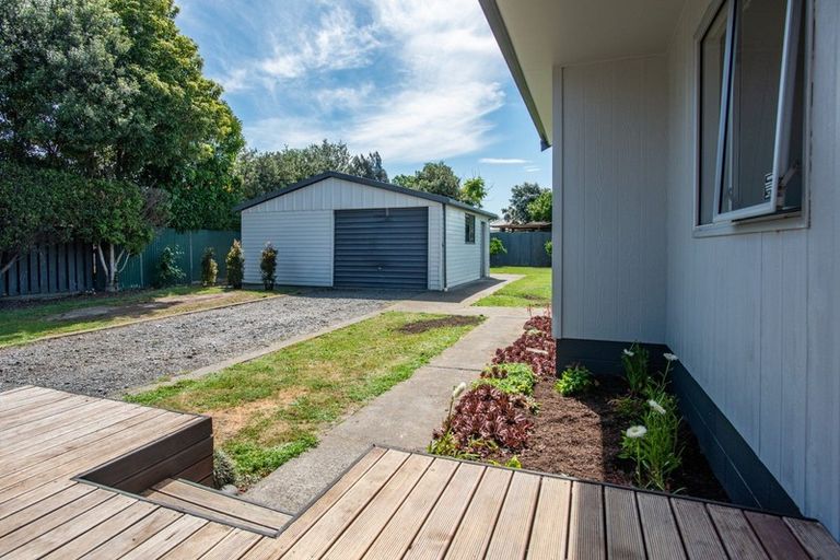 Photo of property in 27 Ngaruroro Avenue, Whakatu, Hastings, 4102